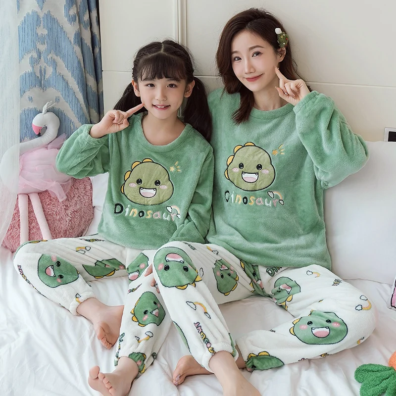Cute Dinosaurs Pyjamas Winter Coral Fleece Pajama Sets for Family Warm Flannel Thicken Homewear Mother Daughter Sleepwear Suit
Cute Dinosaurs Pyjamas Winter Coral Fleece Pajama Sets for Family Warm Flannel Thicken Homewear Mother Daughter Sleepwear Suit