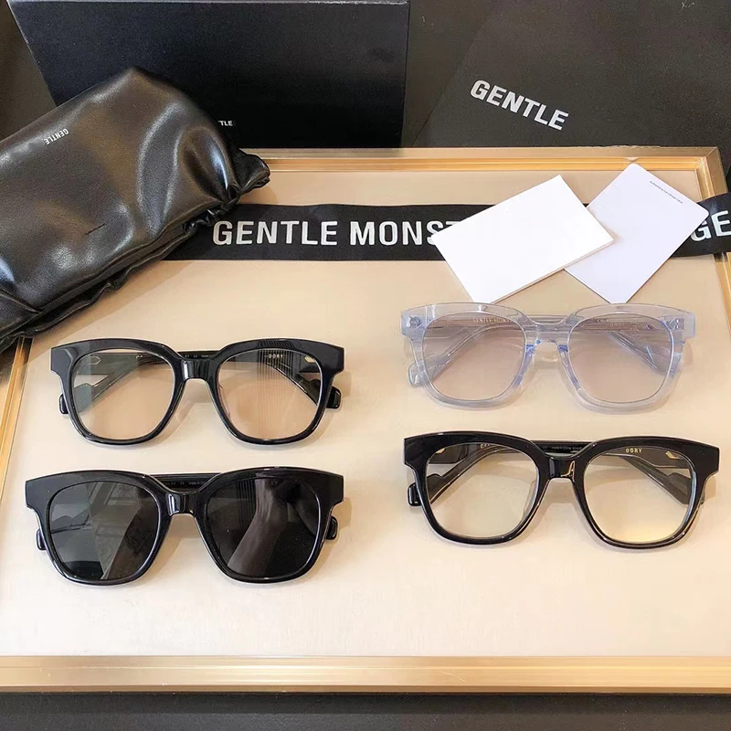 Luxury Brand Designer men GENTLE DORY Anti blue light glasses vintage Square Acetate Sun glasses Women Fashion Eyewear
Luxury Brand Designer men GENTLE DORY Anti blue light glasses vintage Square Acetate Sun glasses Women Fashion Eyewear