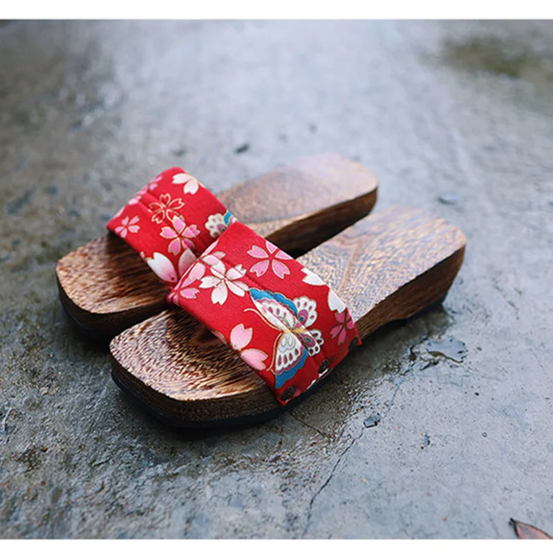 Women's Summer Wooden Slipper Japan Style Geta Mid Heel Leisure Sandals An-Slip Beach Slippers Daily Wear Slides Cosplay Shoes
Women's Summer Wooden Slipper Japan Style Geta Mid Heel Leisure Sandals An-Slip Beach Slippers Daily Wear Slides Cosplay Shoes