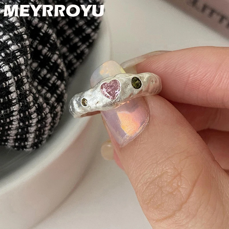 MEYRROYU Irregular Lava Pink Heart Cuff Rings For Women Girl Sweet Fashion New Jewelry Birthday Party Lady Gift кольцо женское
MEYRROYU Irregular Lava Pink Heart Cuff Rings For Women Girl Sweet Fashion New Jewelry Birthday Party Lady Gift кольцо женское