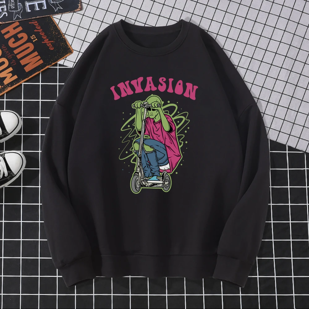 Aliens Ride Scooters Printing Women's Sweatshirt vintage Oversize Hooded Street Casual Hoodie Autumn simple Soft Tracksuit Woman
Aliens Ride Scooters Printing Women's Sweatshirt vintage Oversize Hooded Street Casual Hoodie Autumn simple Soft Tracksuit Woman