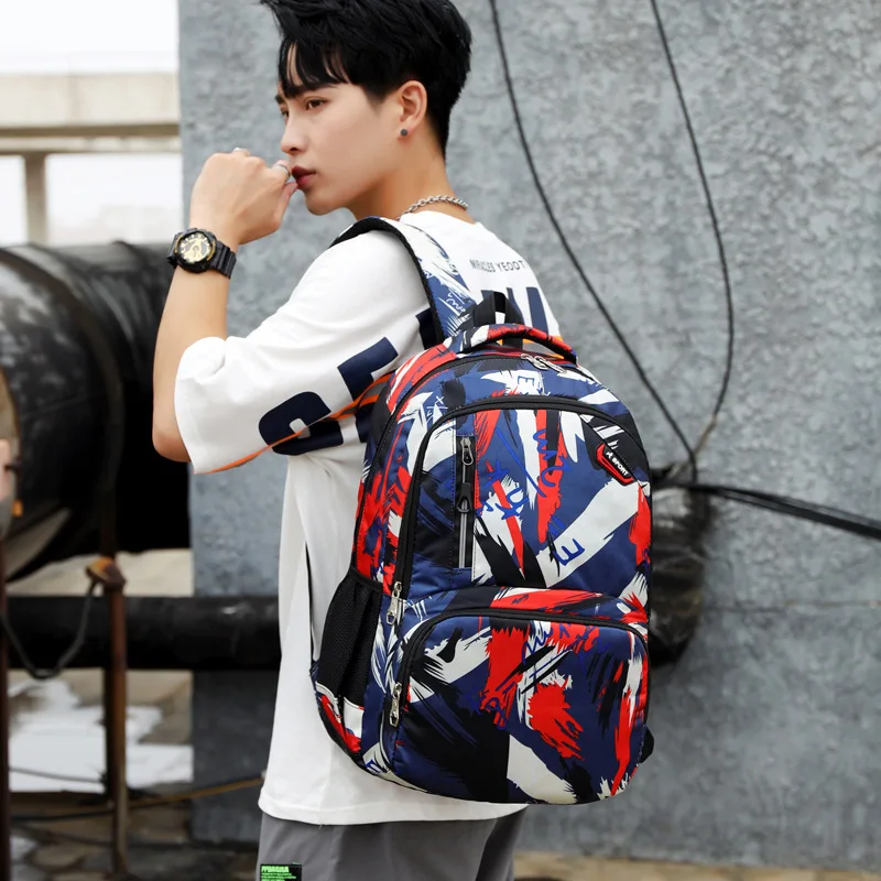 Удобная дорожная сумка для улицы, трендовый мужской рюкзак с граффити, вместительная школьная сумка для учеников Старшей школы
Удобная дорожная сумка для улицы, трендовый мужской рюкзак с граффити, вместительная школьная сумка для учеников Старшей школы