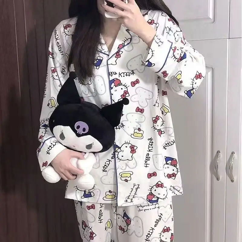 Кавайная Sanrio Hellokitty аниме Kawaii осень и зима милые повседневные пижамы универсальные студенческие утепленные хлопковые домашние пижамы
Кавайная Sanrio Hellokitty аниме Kawaii осень и зима милые повседневные пижамы универсальные студенческие утепленные хлопковые домашние пижамы