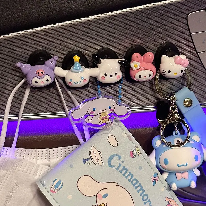 Kawaii Sanrio Cinnamoroll Mymelody Kuromi крючки настенный Декор для дома Органайзер вешалка для ключей вешалки аниме Подарочный аксессуар для автомобиля
Kawaii Sanrio Cinnamoroll Mymelody Kuromi крючки настенный Декор для дома Органайзер вешалка для ключей вешалки аниме Подарочный аксессуар для автомобиля