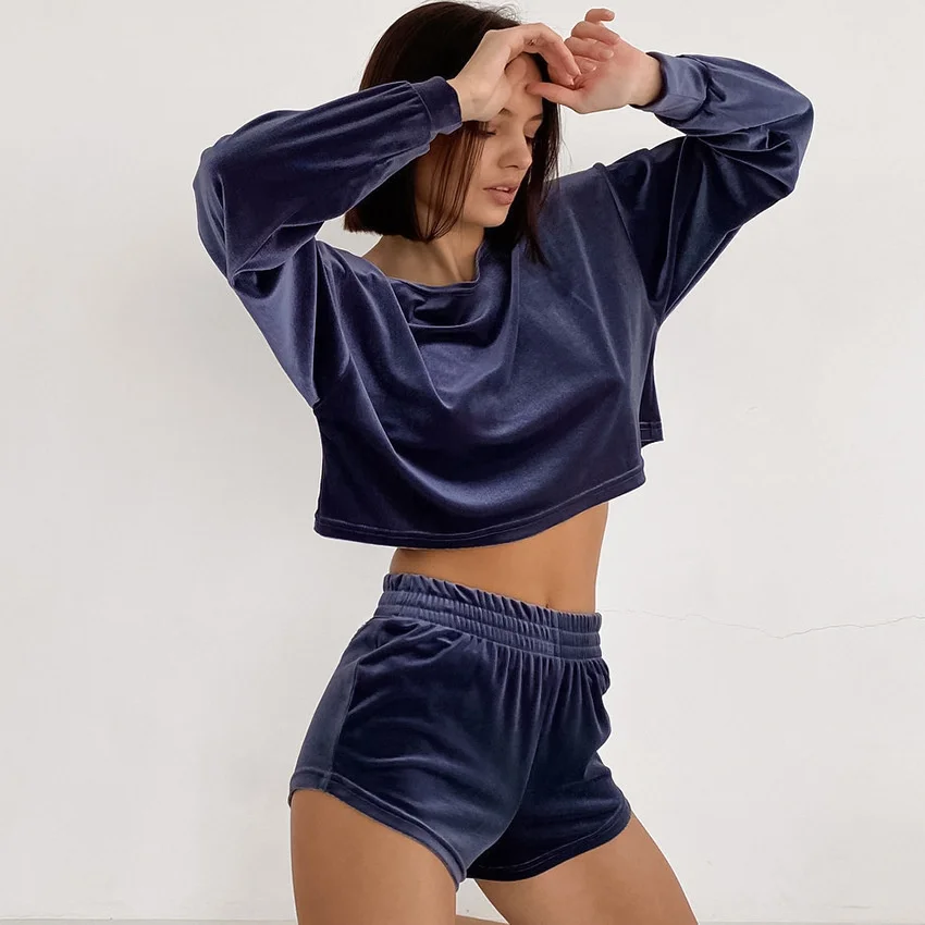 Lisacmvpnel Autumn 2022 New Velvet Long Sleeve Pajama Set Shorts Keep Warm Comfortable Women's Sleepwear
Lisacmvpnel Autumn 2022 New Velvet Long Sleeve Pajama Set Shorts Keep Warm Comfortable Women's Sleepwear