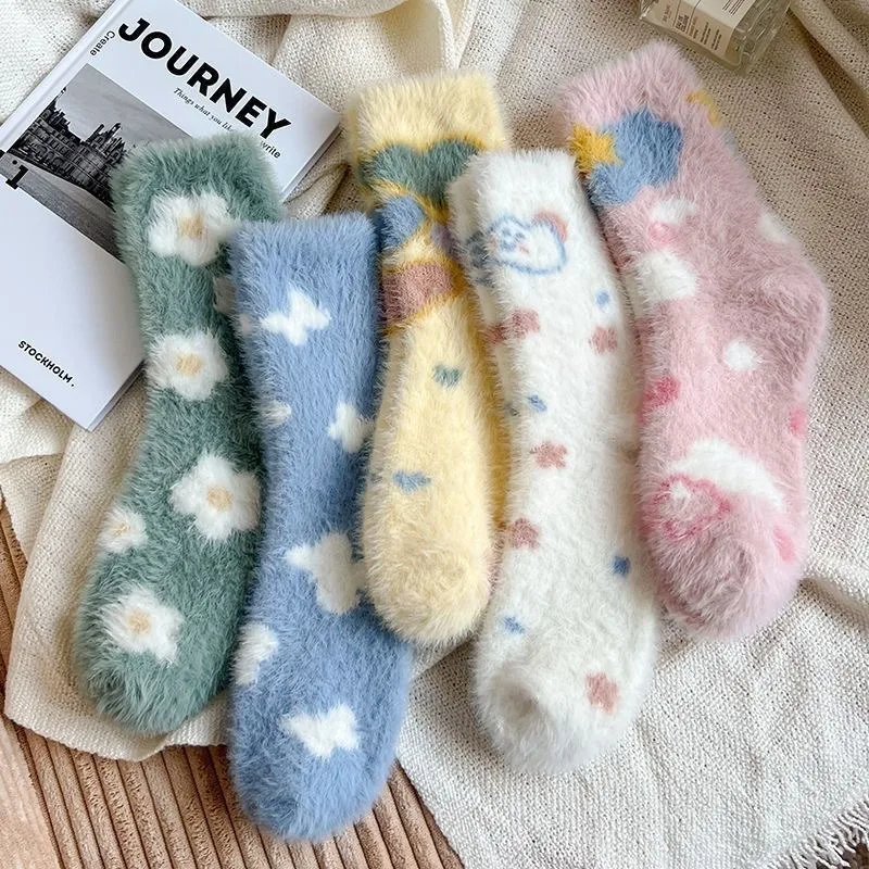 1 Pair Cute Spot Mink Velvet Socks Mid Tube Stockings Winter Plush Warm Floor Sock Home Sleeping Socks Cartoon Slipper Funny Sox 
1 Pair Cute Spot Mink Velvet Socks Mid Tube Stockings Winter Plush Warm Floor Sock Home Sleeping Socks Cartoon Slipper Funny Sox