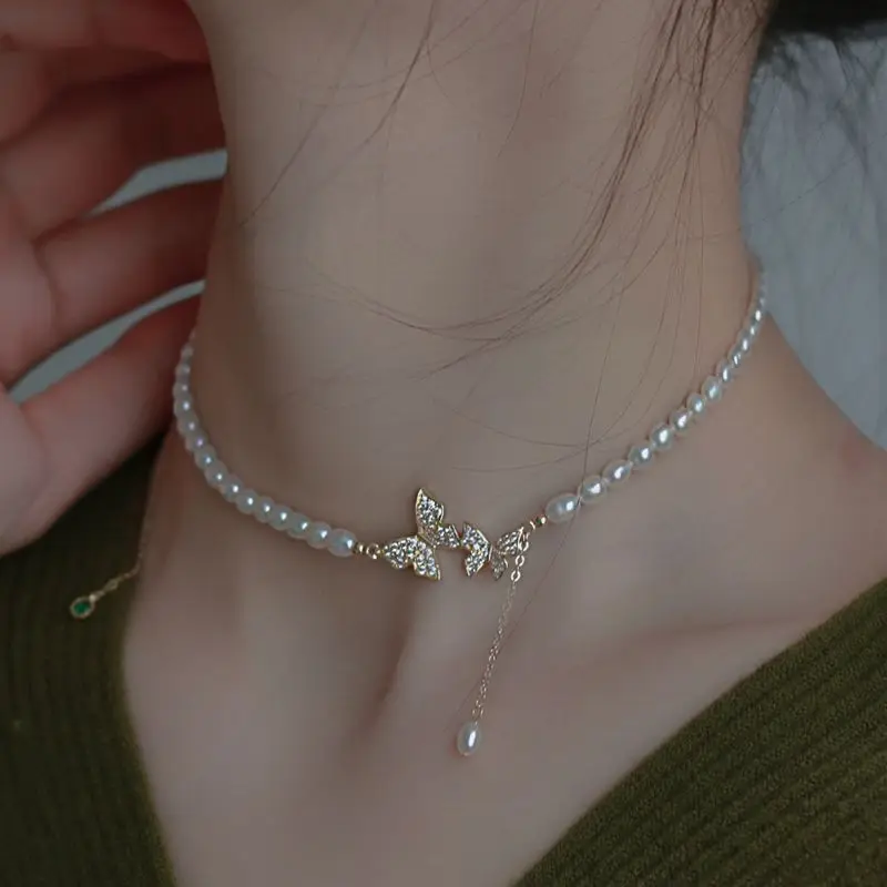 Premium Fine Gloss pearl gold necklace, tassel butterfly rhinestone pendant for women and girls birthday jewelry gifts
Premium Fine Gloss pearl gold necklace, tassel butterfly rhinestone pendant for women and girls birthday jewelry gifts