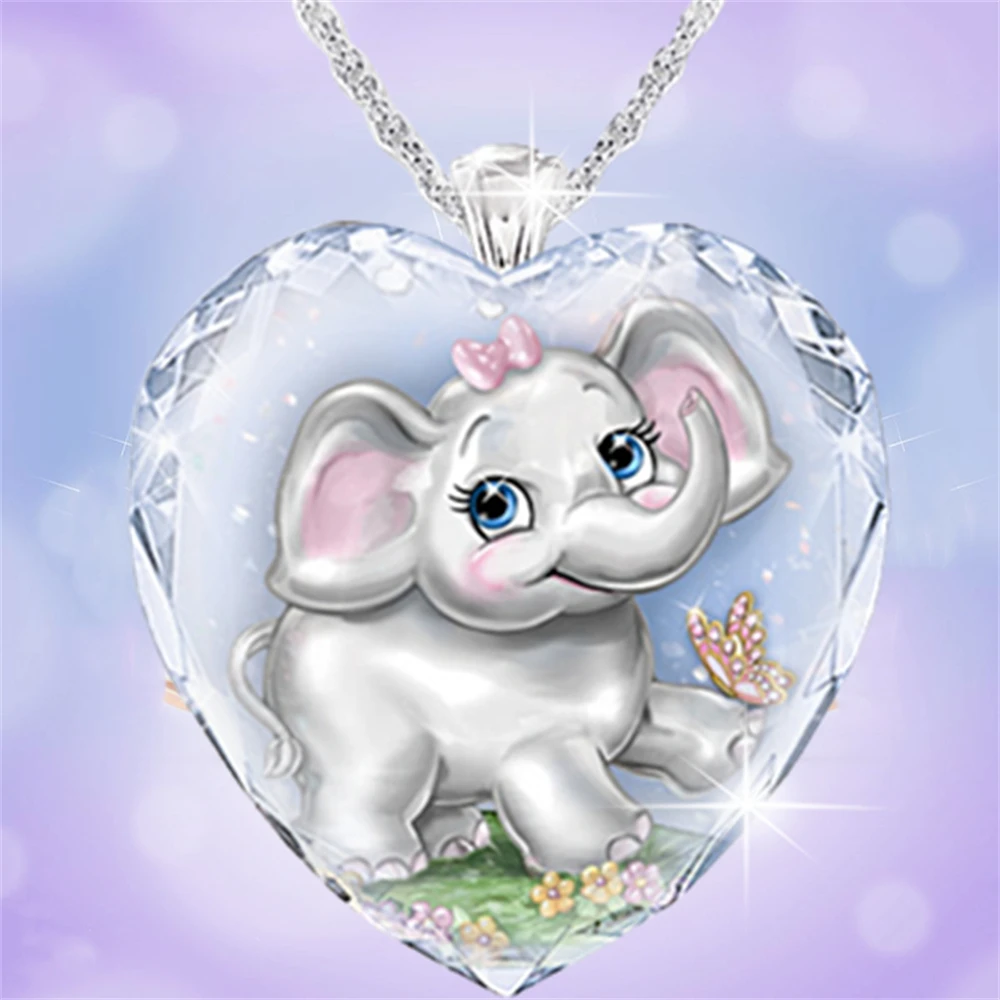 Cartoon Heart Shaped Cute Elephant Crystal Pendant Necklace Exquisite Women's Fashion Accessories Party Jewelry Birthday Gifts
Cartoon Heart Shaped Cute Elephant Crystal Pendant Necklace Exquisite Women's Fashion Accessories Party Jewelry Birthday Gifts