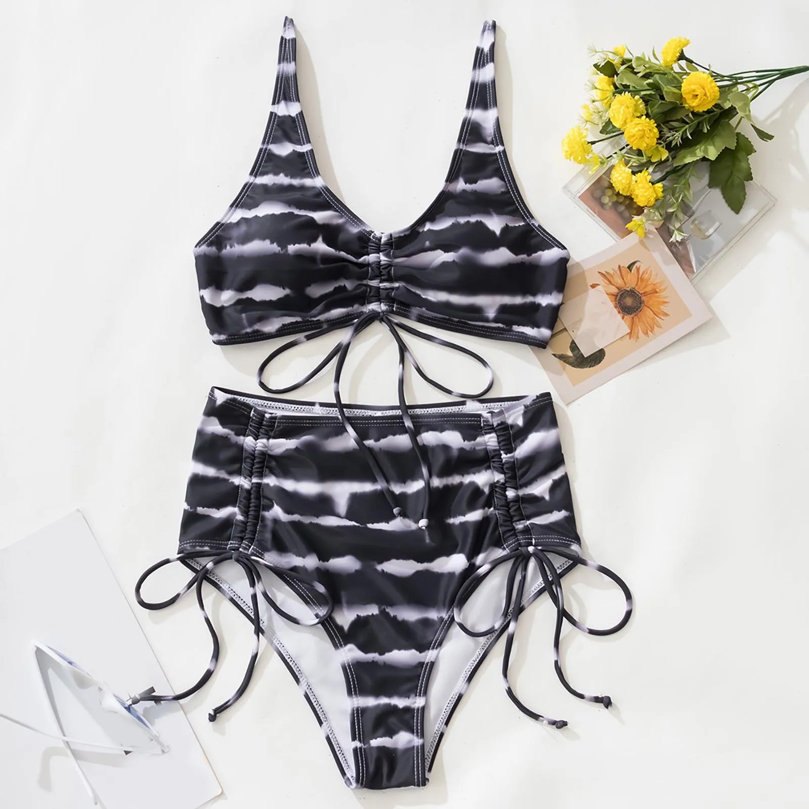 Tie-dye High Waist Swimsuit Women Split Bikinis Swimwear Multicolor Tie-dye Sexy Bowknot Temperament Beach Bikini Beachwear
Tie-dye High Waist Swimsuit Women Split Bikinis Swimwear Multicolor Tie-dye Sexy Bowknot Temperament Beach Bikini Beachwear