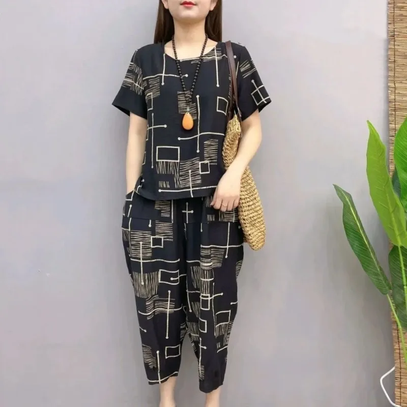 Women's Pleated Suit 2022 Summer New Fashion Loose Short Sleeve Crop Top And Pants 2 Two Piece Sets Streetwea Outfits For Women
Women's Pleated Suit 2022 Summer New Fashion Loose Short Sleeve Crop Top And Pants 2 Two Piece Sets Streetwea Outfits For Women