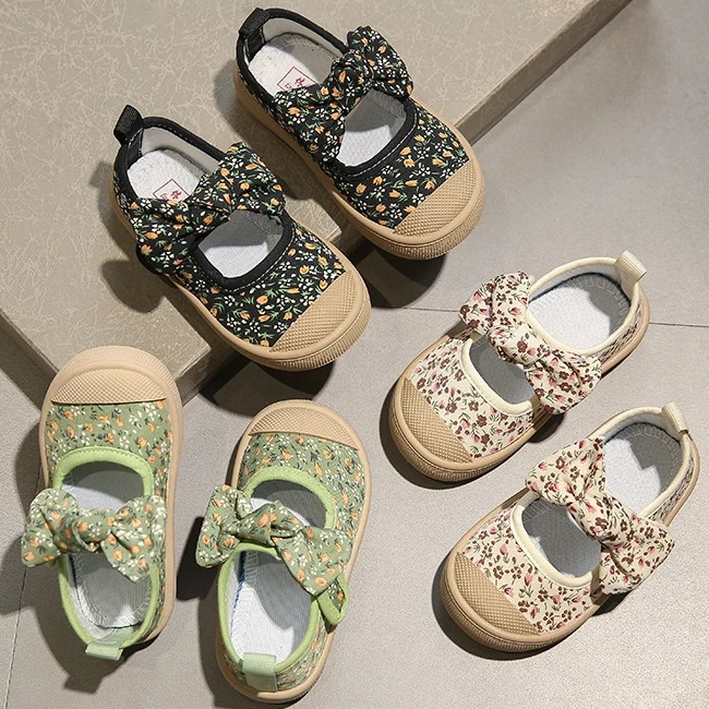 Кеды Детские с бантом, удобные холщовые кроссовки с цветочным принтом, повседневная обувь для принцессы
Кеды Детские с бантом, удобные холщовые кроссовки с цветочным принтом, повседневная обувь для принцессы
