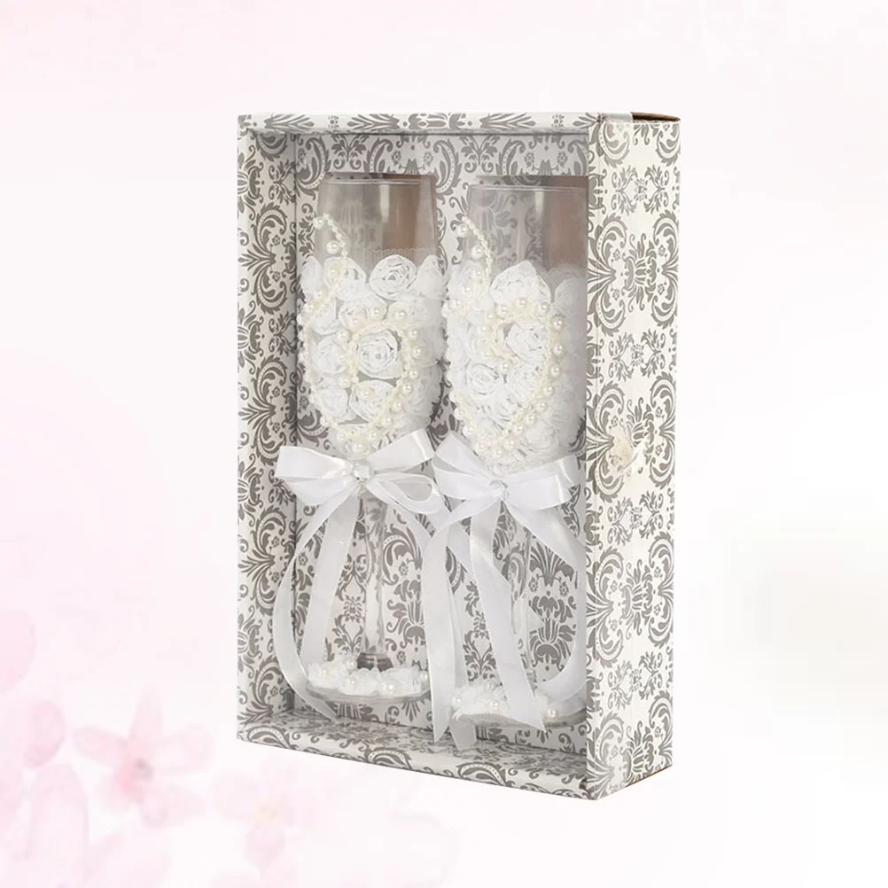 1 Pair of Bridal and Groom Flutes Elegant Flower Imitation Pearl Decor Drinking Glasses
1 Pair of Bridal and Groom Flutes Elegant Flower Imitation Pearl Decor Drinking Glasses