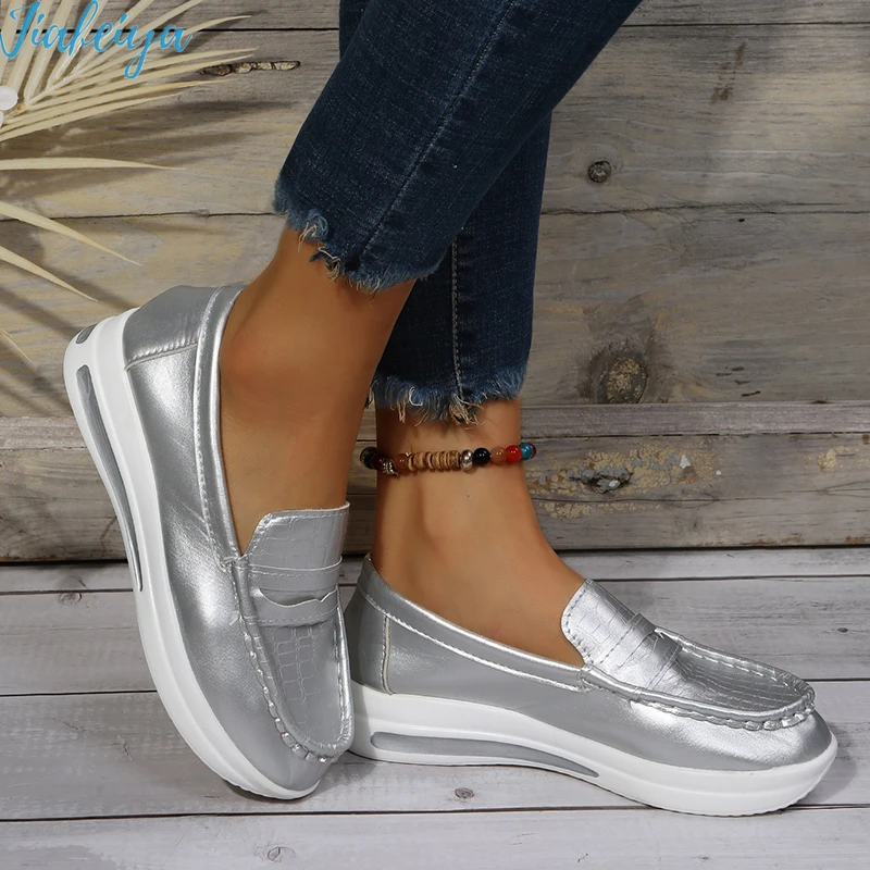 BKQU 2022 New Casual Belt Heel Shoes Spring and Summer Low Top Round Head Thick Bottom Non Slip Belt Heel Shoes Do Not Wear Feet
BKQU 2022 New Casual Belt Heel Shoes Spring and Summer Low Top Round Head Thick Bottom Non Slip Belt Heel Shoes Do Not Wear Feet