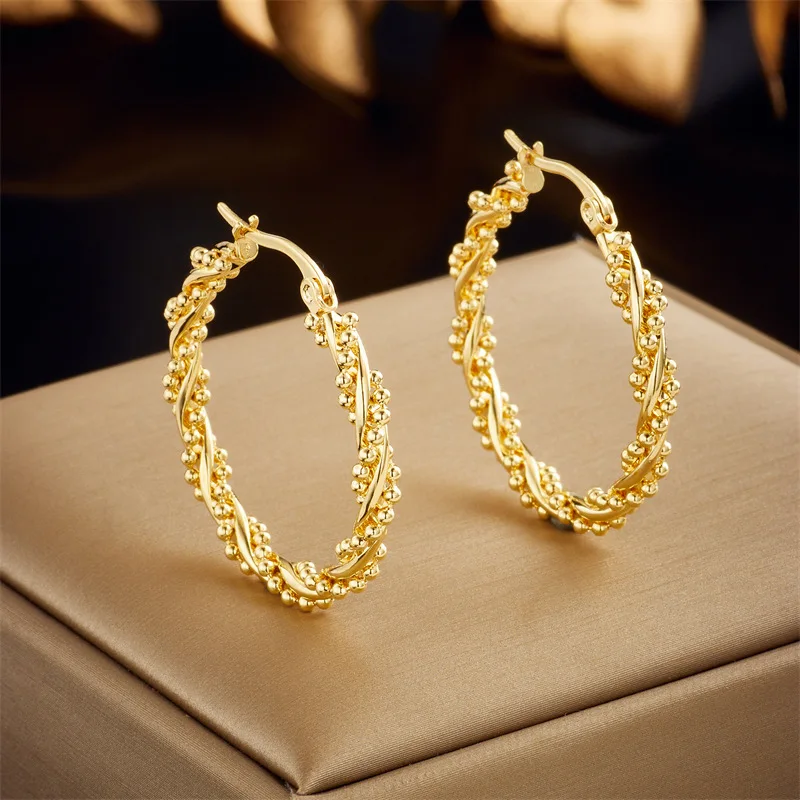 316L Stainless Steel Gold Color Twist Circles Hoop Earrings For Women New Fashion Girls Ear Buckle Jewelry Gift Dropshipping
316L Stainless Steel Gold Color Twist Circles Hoop Earrings For Women New Fashion Girls Ear Buckle Jewelry Gift Dropshipping