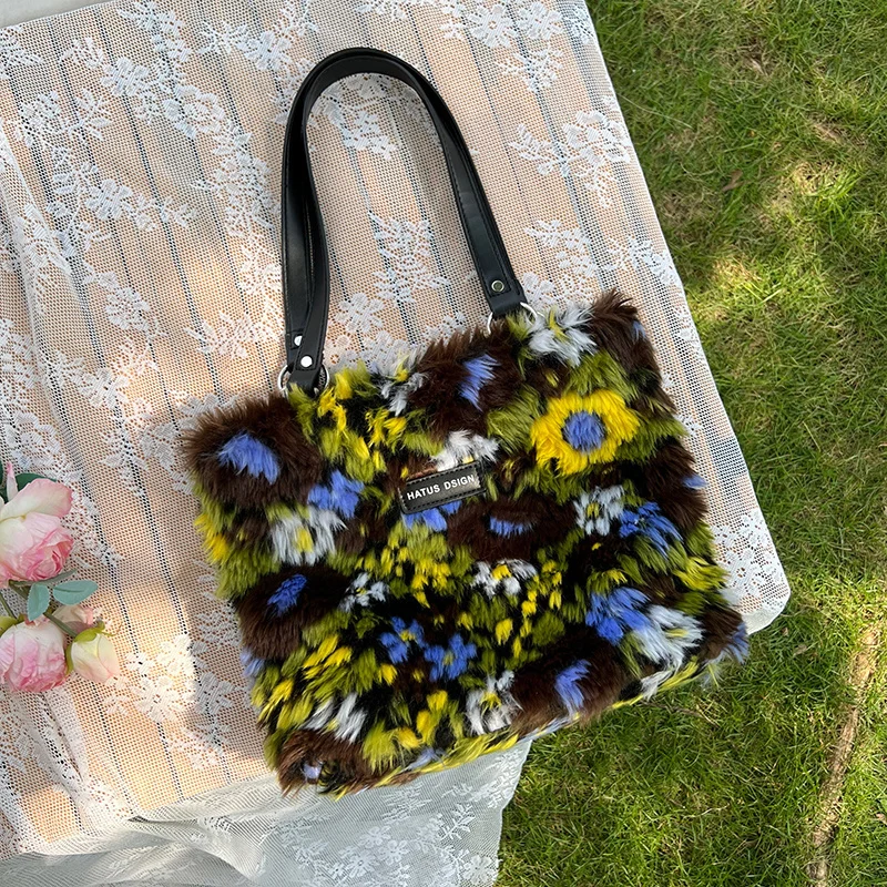 JIOMAY Totes Bags for Women 2023 New Luxury Handbags Designer Brand Fluffy Colorful Floral Printing Large Capacity Shoulder Bags
JIOMAY Totes Bags for Women 2023 New Luxury Handbags Designer Brand Fluffy Colorful Floral Printing Large Capacity Shoulder Bags