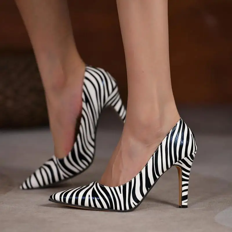 Summer 2020 Women's Stiletto Heel 7cm Leopard Print Zebra Print Pointed Toe Heels Party Dress Shoes Sandals Mujer 1
Summer 2020 Women's Stiletto Heel 7cm Leopard Print Zebra Print Pointed Toe Heels Party Dress Shoes Sandals Mujer 1