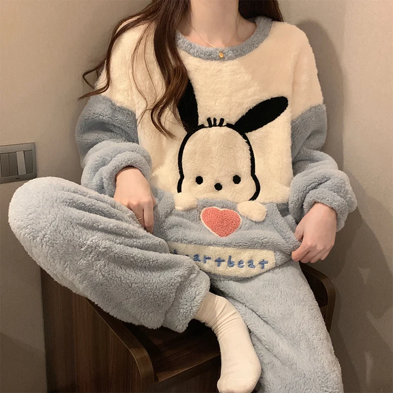 Sanrio Kawaii Pajamas Cinnamoroll Pochacco Cartoon Anime Cute Fashion Plush Thickening Coral Velvet Home Clothing Two Piece Set
Sanrio Kawaii Pajamas Cinnamoroll Pochacco Cartoon Anime Cute Fashion Plush Thickening Coral Velvet Home Clothing Two Piece Set