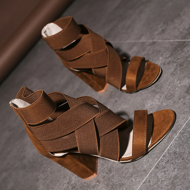 New Summer Sexy Women Sandals Shoes Woman Apartments Buckle Strap Ladies Fashion Beach Shoe Big Size Heel Shoe Cross Strap
New Summer Sexy Women Sandals Shoes Woman Apartments Buckle Strap Ladies Fashion Beach Shoe Big Size Heel Shoe Cross Strap