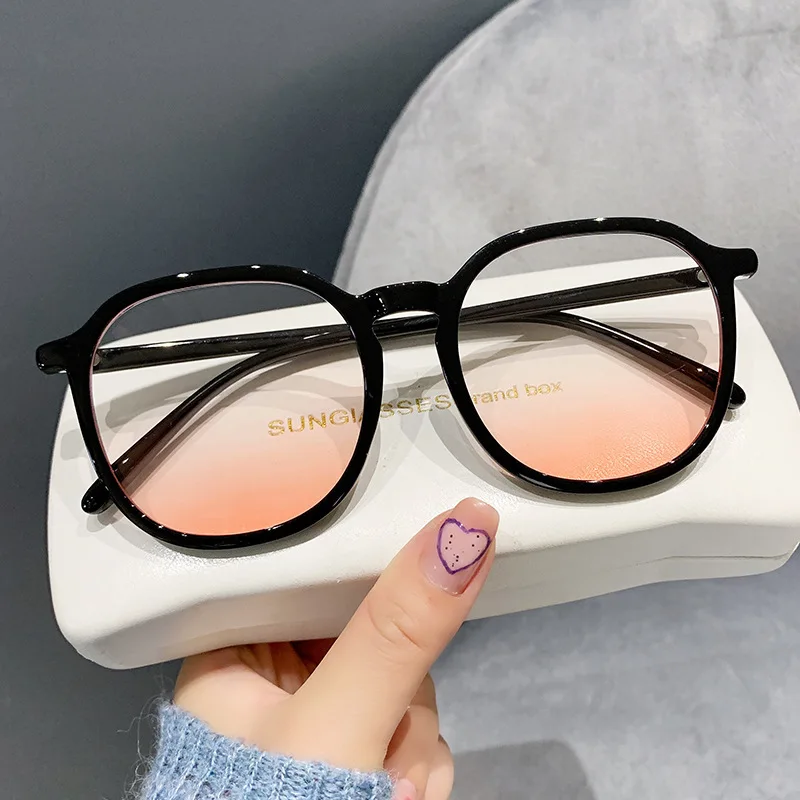 ZUEE 2022 New Ins Style Anti Blue Light Powder Blusher Sunglasses Women's Sunscreen Beauty GlassesTransparent Computer Glasses
ZUEE 2022 New Ins Style Anti Blue Light Powder Blusher Sunglasses Women's Sunscreen Beauty GlassesTransparent Computer Glasses