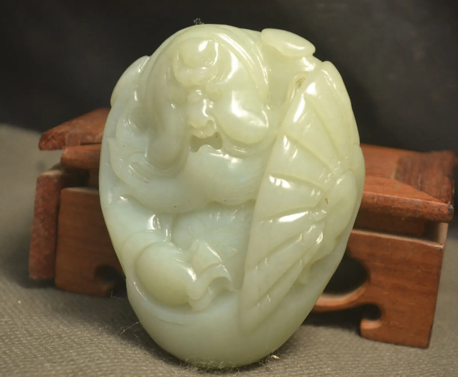 Rare Chinese Vintage Hetian Jade Angry Dharma Holding Fan Totem Carving LLZB Timestown 20201128A
Rare Chinese Vintage Hetian Jade Angry Dharma Holding Fan Totem Carving LLZB Timestown 20201128A
