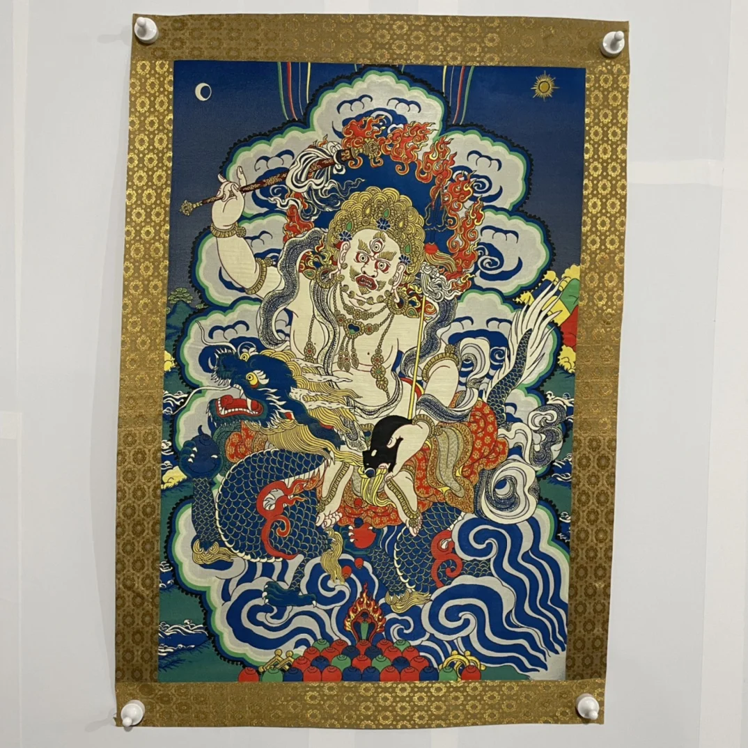 39" Thangka embroidery Tibetan Buddhism silk brocade high definition White God of Fortune ride a dragon hanging screen worship
39" Thangka embroidery Tibetan Buddhism silk brocade high definition White God of Fortune ride a dragon hanging screen worship