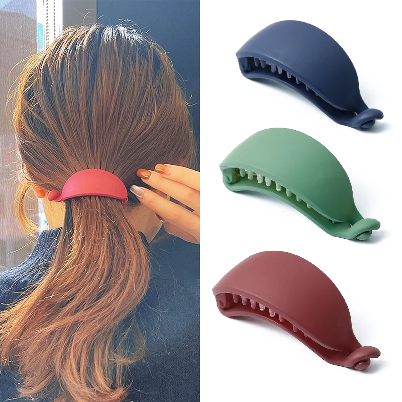 New Cute Candy Colors Banana Shape Hair Claws Women Girls Sweet Hair Clips Ponytail Holder Hairpins Fashion Hair Accessories
New Cute Candy Colors Banana Shape Hair Claws Women Girls Sweet Hair Clips Ponytail Holder Hairpins Fashion Hair Accessories