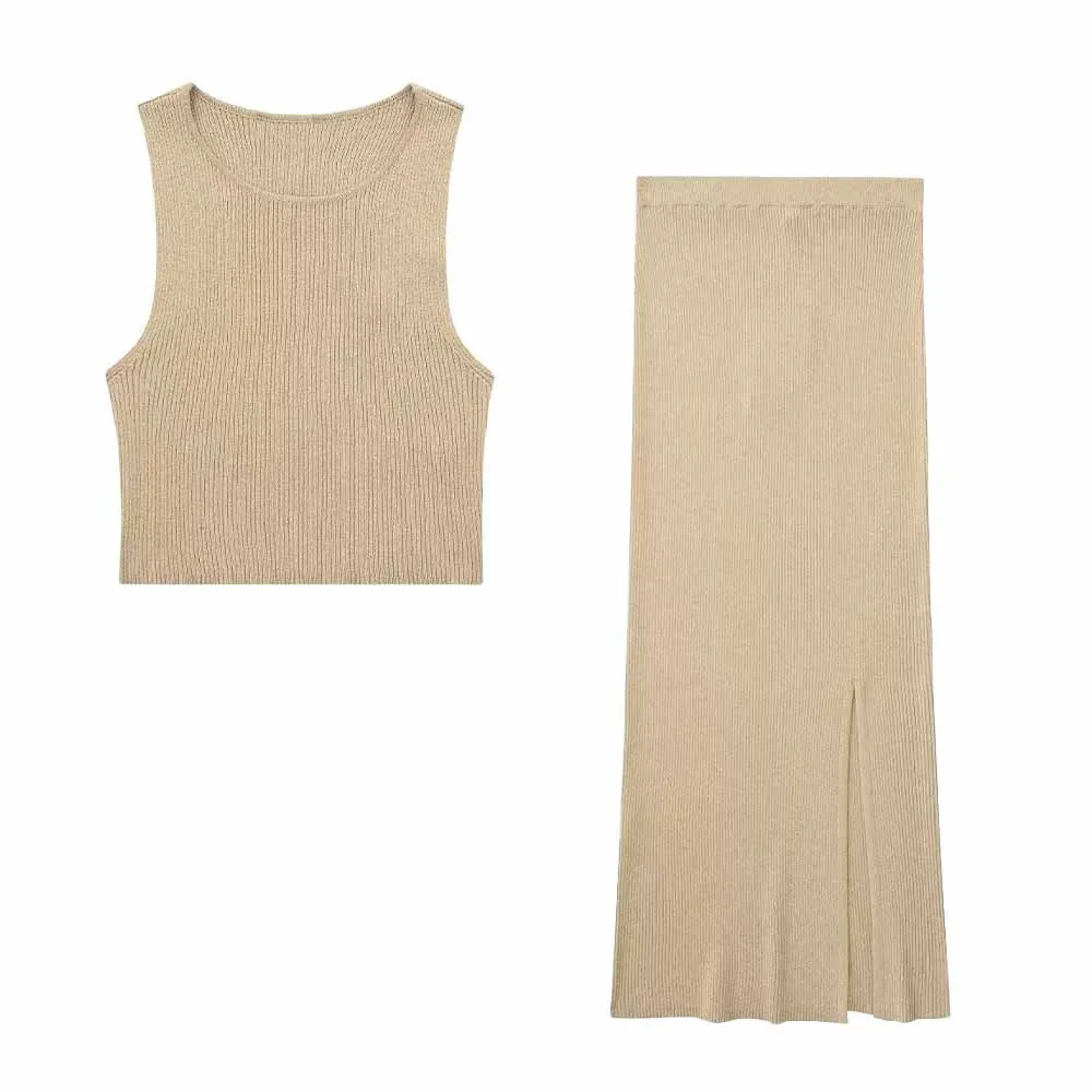 TRAF WOMEN 2023 Summer Fashion New Metallic Thread Knit Short Sleeveless Top 3519048 + Chic Female Slim Knit Skirt Set 3519046
TRAF WOMEN 2023 Summer Fashion New Metallic Thread Knit Short Sleeveless Top 3519048 + Chic Female Slim Knit Skirt Set 3519046
