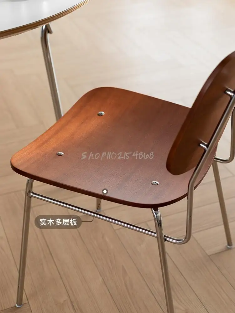 New Nordic restaurant solid wood retro dining chair leisure chair vintage wooden back simple stainless steel desk chair
New Nordic restaurant solid wood retro dining chair leisure chair vintage wooden back simple stainless steel desk chair