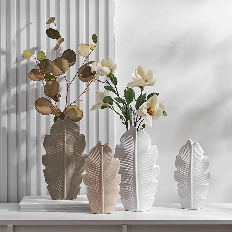 Nordic Ins Wind Ceramic Flower Vase Modern Minimalist Living Room TV Cabinet Home Decor Dried Flowers Decorative Vases
Nordic Ins Wind Ceramic Flower Vase Modern Minimalist Living Room TV Cabinet Home Decor Dried Flowers Decorative Vases