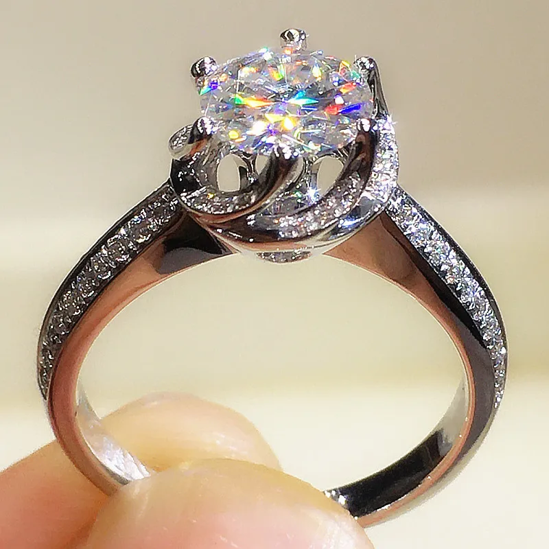 2022 New Luxury Fashion Classic Six-prong Zircon Wedding Rings for Women Engagement Dinner Bridal Jewelry Ring
2022 New Luxury Fashion Classic Six-prong Zircon Wedding Rings for Women Engagement Dinner Bridal Jewelry Ring