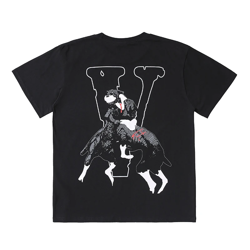 Повседневная модная футболка VLONE для мужчин и женщин, свободная футболка из натурального хлопка с круглым вырезом и принтом, модель V117
Повседневная модная футболка VLONE для мужчин и женщин, свободная футболка из натурального хлопка с круглым вырезом и принтом, модель V117