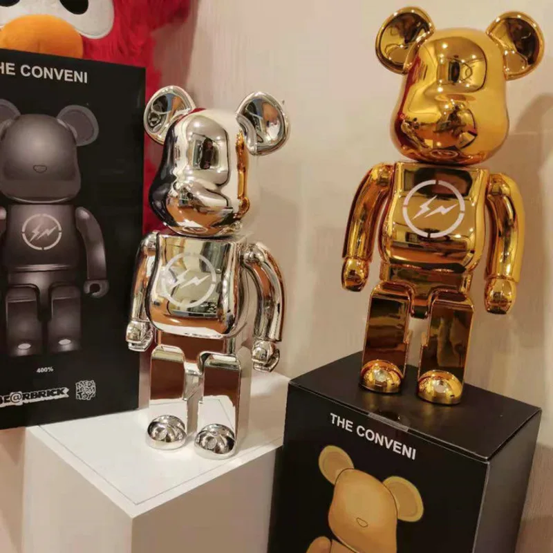 Экшн-фигурка медведя 28 см в панк-стиле Bearbrick 400%, скульптура с изображением медведя из кирпича для серфинга, Ван Гога хаджим Y2k, 2 г, украшения д...
Экшн-фигурка медведя 28 см в панк-стиле Bearbrick 400%, скульптура с изображением медведя из кирпича для серфинга, Ван Гога хаджим Y2k, 2 г, украшения д...