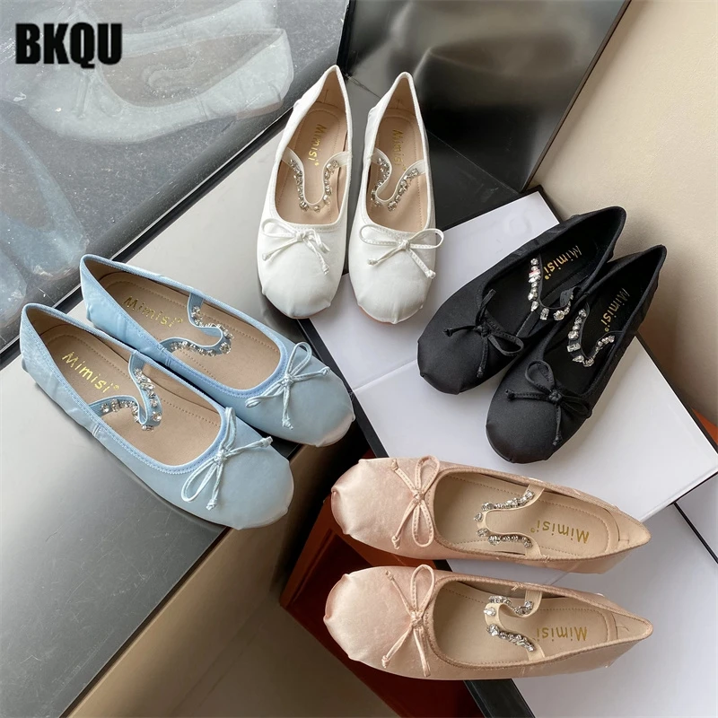 2022 New Women Ballet Flats Dancing Crystal Slip On Ladies Fashion Bowtie Soft Female Summer Autumn Shoes Training Footwear
2022 New Women Ballet Flats Dancing Crystal Slip On Ladies Fashion Bowtie Soft Female Summer Autumn Shoes Training Footwear
