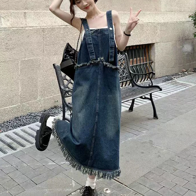 Gidyq Vintage Tassel Suspender Dress Women Y2K Sexy Off Shoulder Denim Dresses Streetwear Spaghetti Strap Loose Sundress
Gidyq Vintage Tassel Suspender Dress Women Y2K Sexy Off Shoulder Denim Dresses Streetwear Spaghetti Strap Loose Sundress