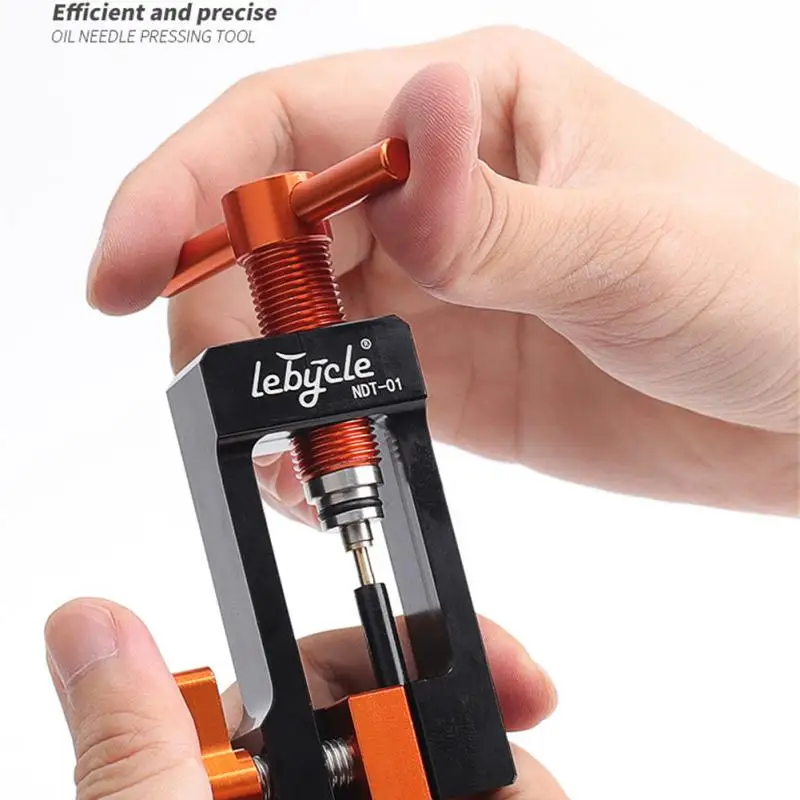 Bicycle Hydraulic Disc Brake Oil Needle Tool Oil Tube Top Injector Five Wire Body Placement Oil Tube Driver Installation Tool
Bicycle Hydraulic Disc Brake Oil Needle Tool Oil Tube Top Injector Five Wire Body Placement Oil Tube Driver Installation Tool