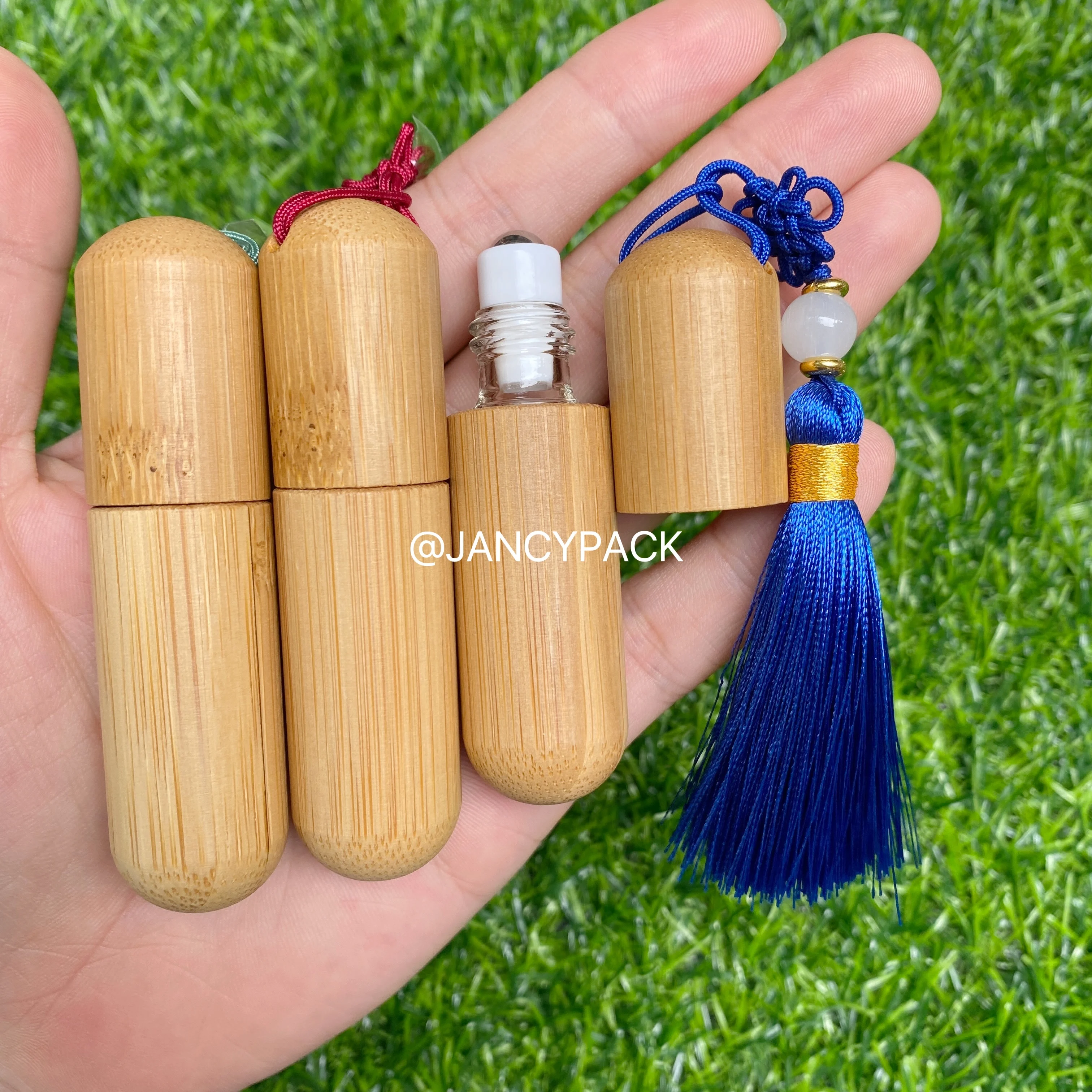 5ml Bamboo Wood Bottle Perfume Empty Oil Bottle Perfume Aromatherapy Chinese Knot Bottle Empty Oil Bottle Stainless Roll
5ml Bamboo Wood Bottle Perfume Empty Oil Bottle Perfume Aromatherapy Chinese Knot Bottle Empty Oil Bottle Stainless Roll