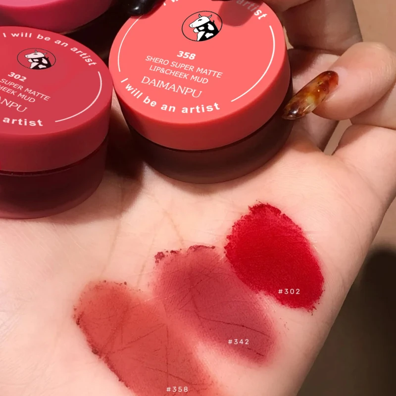 Mousse Red Lip Mud Velvet Matte Lipstick Moisturizing Canned Lip Tint Mud 4 Colors Lasting Colored Lipstick Soft Mist Lip Gloss
Mousse Red Lip Mud Velvet Matte Lipstick Moisturizing Canned Lip Tint Mud 4 Colors Lasting Colored Lipstick Soft Mist Lip Gloss