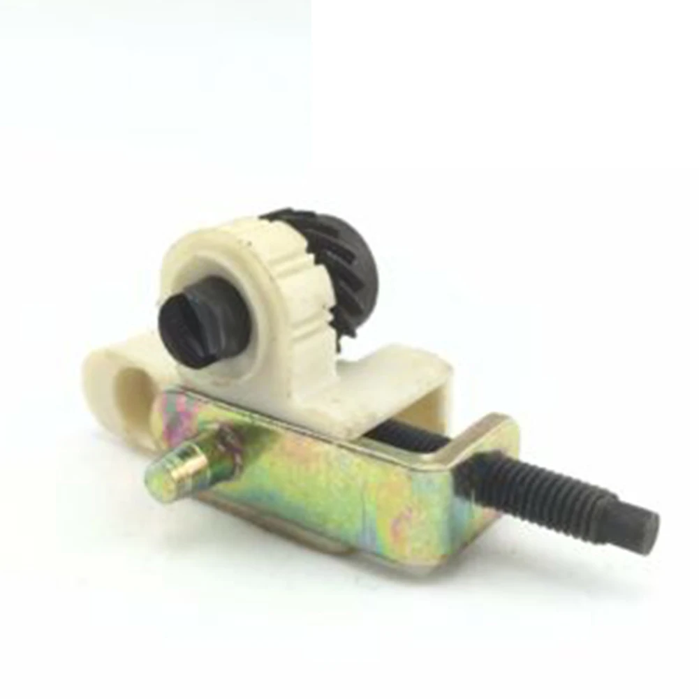 Chain Adjuster Tensioner For Sthil MS290 MS310 MS390 029 039 OEM 1127 007 1003 Lawn Mower Trimmer Supplies Chainsaws Replacement
Chain Adjuster Tensioner For Sthil MS290 MS310 MS390 029 039 OEM 1127 007 1003 Lawn Mower Trimmer Supplies Chainsaws Replacement