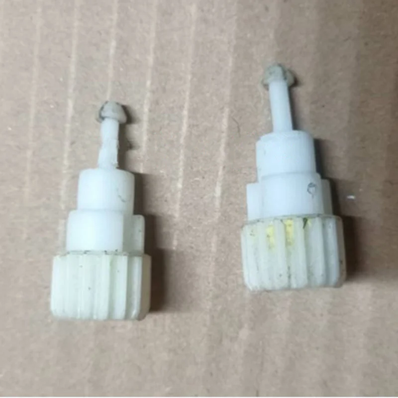 Automatic Air Conditioner Motor Gear Warm Cold Air Regulating Gear Flap Gear for Peugeot 307 308 Triumph Citroen Sega
Automatic Air Conditioner Motor Gear Warm Cold Air Regulating Gear Flap Gear for Peugeot 307 308 Triumph Citroen Sega