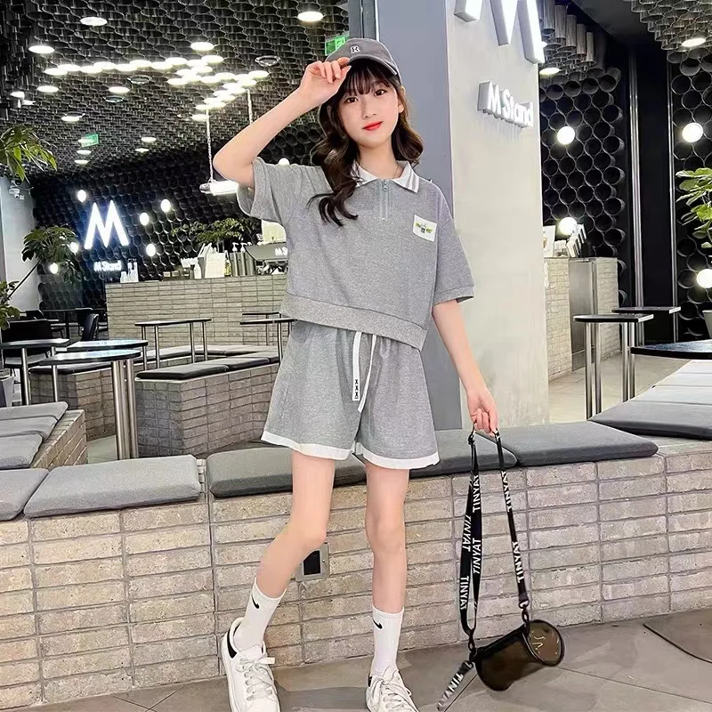 Girls Summer Short-Sleeved Polo Shirt+Shorts 2Pcs Sets 2023 Summer Children Clothes Set Kids Tracksuits Student Loungewear
Girls Summer Short-Sleeved Polo Shirt+Shorts 2Pcs Sets 2023 Summer Children Clothes Set Kids Tracksuits Student Loungewear