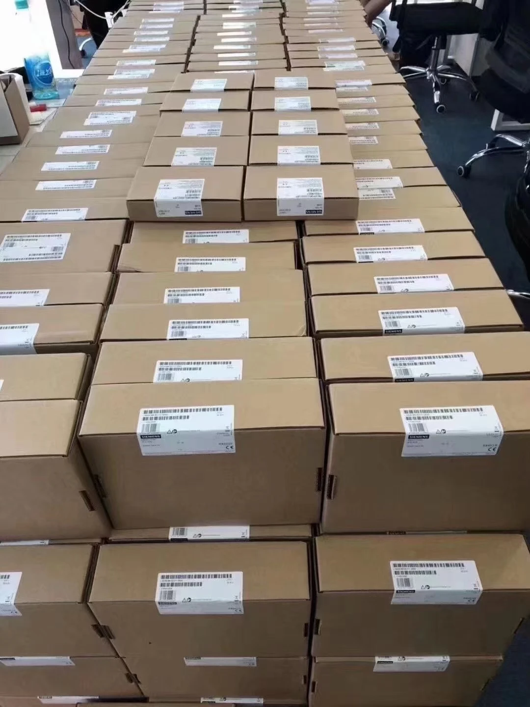 New Original In BOX 6ES7 138-4DC01-0AA0 6ES7138-4DC01-0AA0 {Warehouse stock} 1 Year Warranty Shipment within 24 hours
New Original In BOX 6ES7 138-4DC01-0AA0 6ES7138-4DC01-0AA0 {Warehouse stock} 1 Year Warranty Shipment within 24 hours