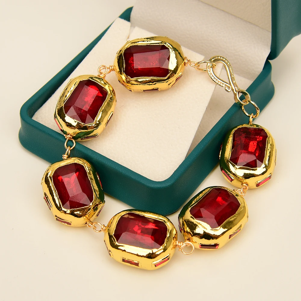 G-G Red Crystal Glass Gold Plated Edge Beaded Bracelet Handmade Jewelry Femme Lady Gifts Wearing for daily gatherings
G-G Red Crystal Glass Gold Plated Edge Beaded Bracelet Handmade Jewelry Femme Lady Gifts Wearing for daily gatherings