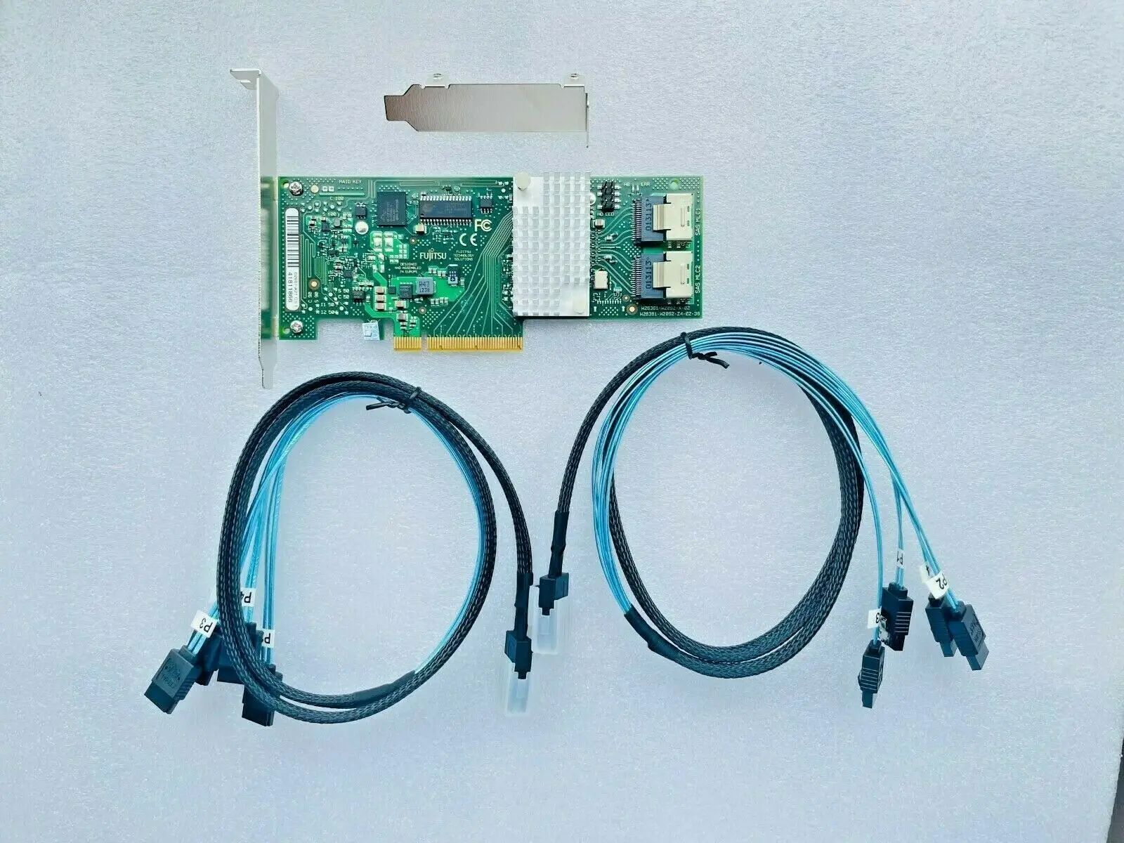 Fujitsu 9211-8I D2607 LSI FW:P20 IT Mode ZFS frenas unRAID + 2 * SFF8087 SATA кабель
Fujitsu 9211-8I D2607 LSI FW:P20 IT Mode ZFS frenas unRAID + 2 * SFF8087 SATA кабель