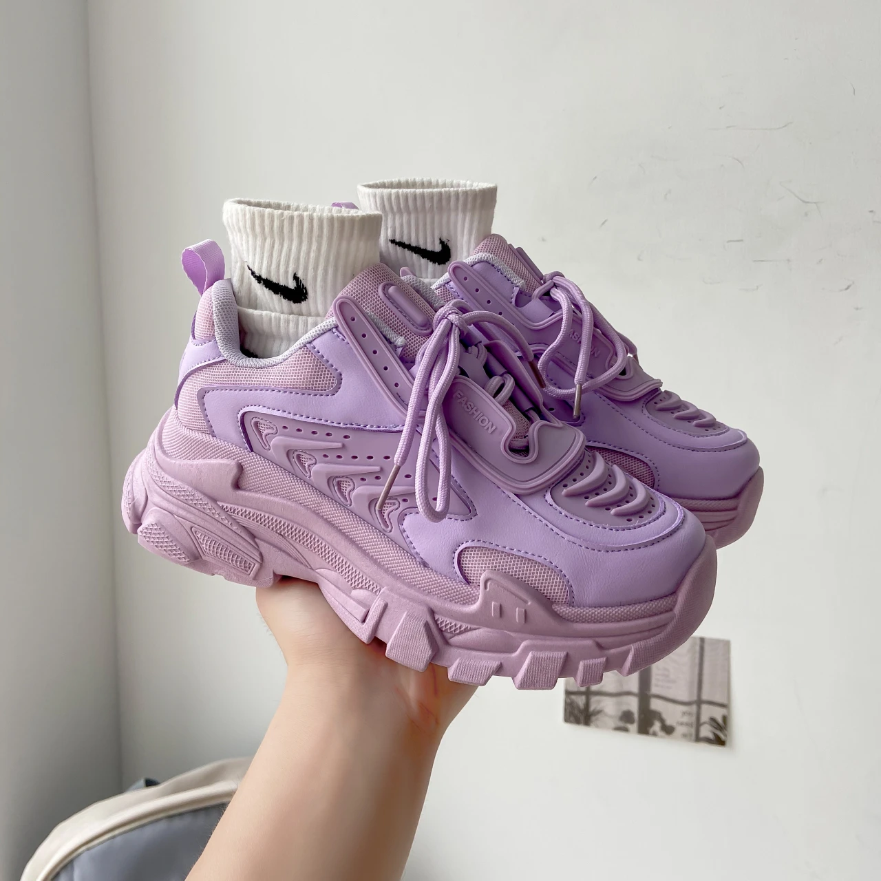 2022 Women Sneakers Vulcanized Sport Walking Running Shoe Mesh Flat Casual Spring Anti-slip Soft Cushion Breathable Lightweight
2022 Women Sneakers Vulcanized Sport Walking Running Shoe Mesh Flat Casual Spring Anti-slip Soft Cushion Breathable Lightweight