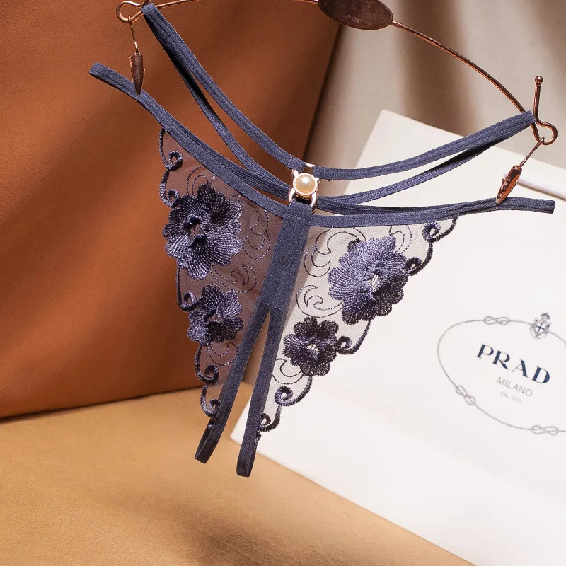Women Lace Opening Thongs Sexy Panties Cross Strap Low Waist G-String Underwear Girls Breathable Lingerie Bikini
Women Lace Opening Thongs Sexy Panties Cross Strap Low Waist G-String Underwear Girls Breathable Lingerie Bikini