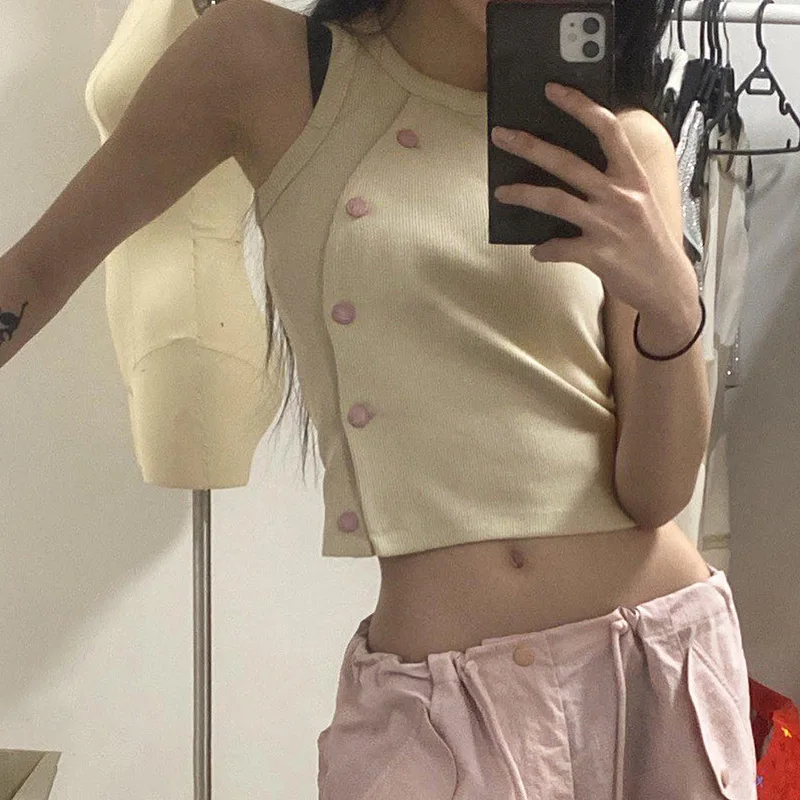 Korean Knited Tank Tops Fashion Patchwork Tank Tops Chic Crop Tops Japanese Style Knit Vest Kpop Designer Clothes Streetwear
Korean Knited Tank Tops Fashion Patchwork Tank Tops Chic Crop Tops Japanese Style Knit Vest Kpop Designer Clothes Streetwear