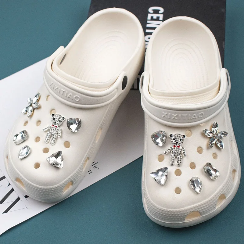New Cave Shoes Shoe Buckle Crystal Flower Rhinestone Suit Croc for Charms Rhinestone Bow Tie Bear Full Drill Bow
New Cave Shoes Shoe Buckle Crystal Flower Rhinestone Suit Croc for Charms Rhinestone Bow Tie Bear Full Drill Bow