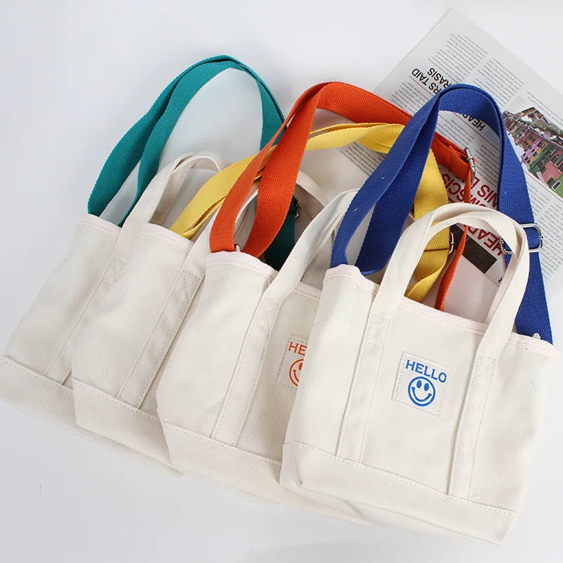 New Teenager Leisure Messenger Bag Adolescent Japanese Style Canvas Book Pocket Boys Package Girls Shoulder Messenger Shool Bag
New Teenager Leisure Messenger Bag Adolescent Japanese Style Canvas Book Pocket Boys Package Girls Shoulder Messenger Shool Bag