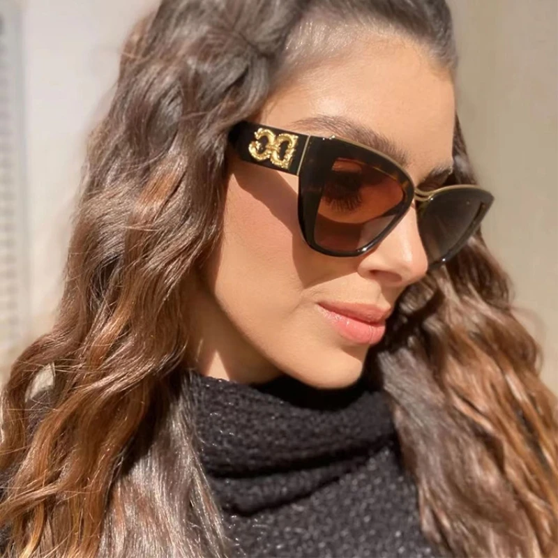 Brand Designer Sunglasses Women Men Vintage Cat Eye Luxury Fashion Flat Top Goggle Driving Trendy Sun Glasses For Female UV400
Brand Designer Sunglasses Women Men Vintage Cat Eye Luxury Fashion Flat Top Goggle Driving Trendy Sun Glasses For Female UV400