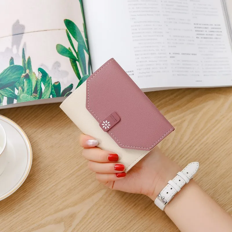 Wallets for Women Fashion Korean Square Small Wallet Short Folding Simple Fashion Ladies Card Holder Mini Wallet Trifold
Wallets for Women Fashion Korean Square Small Wallet Short Folding Simple Fashion Ladies Card Holder Mini Wallet Trifold